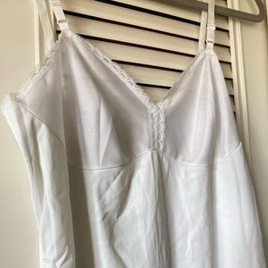 Sexy vintage Vanity Fair sheer lingerie slip nightgown